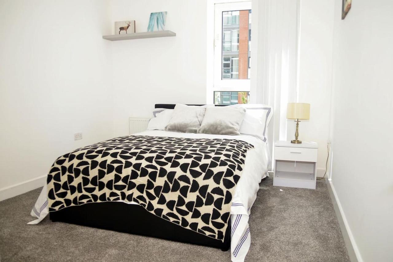 Excel Luxury Flat Apartment London Bagian luar foto