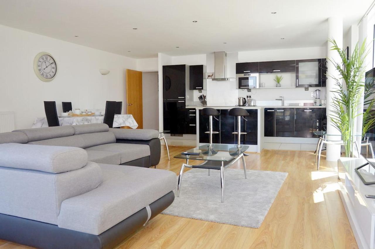 Excel Luxury Flat Apartment London Bagian luar foto